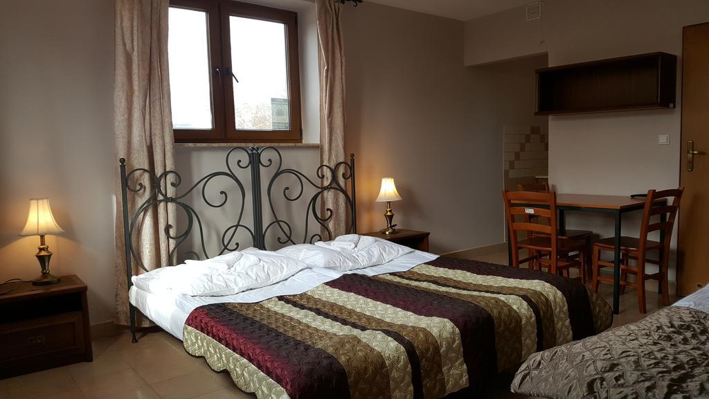 Farm stay Dzika Roza *