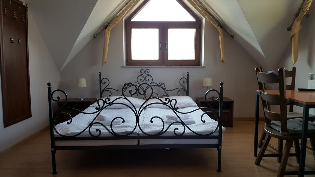 Farm stay Dzika Roza *
